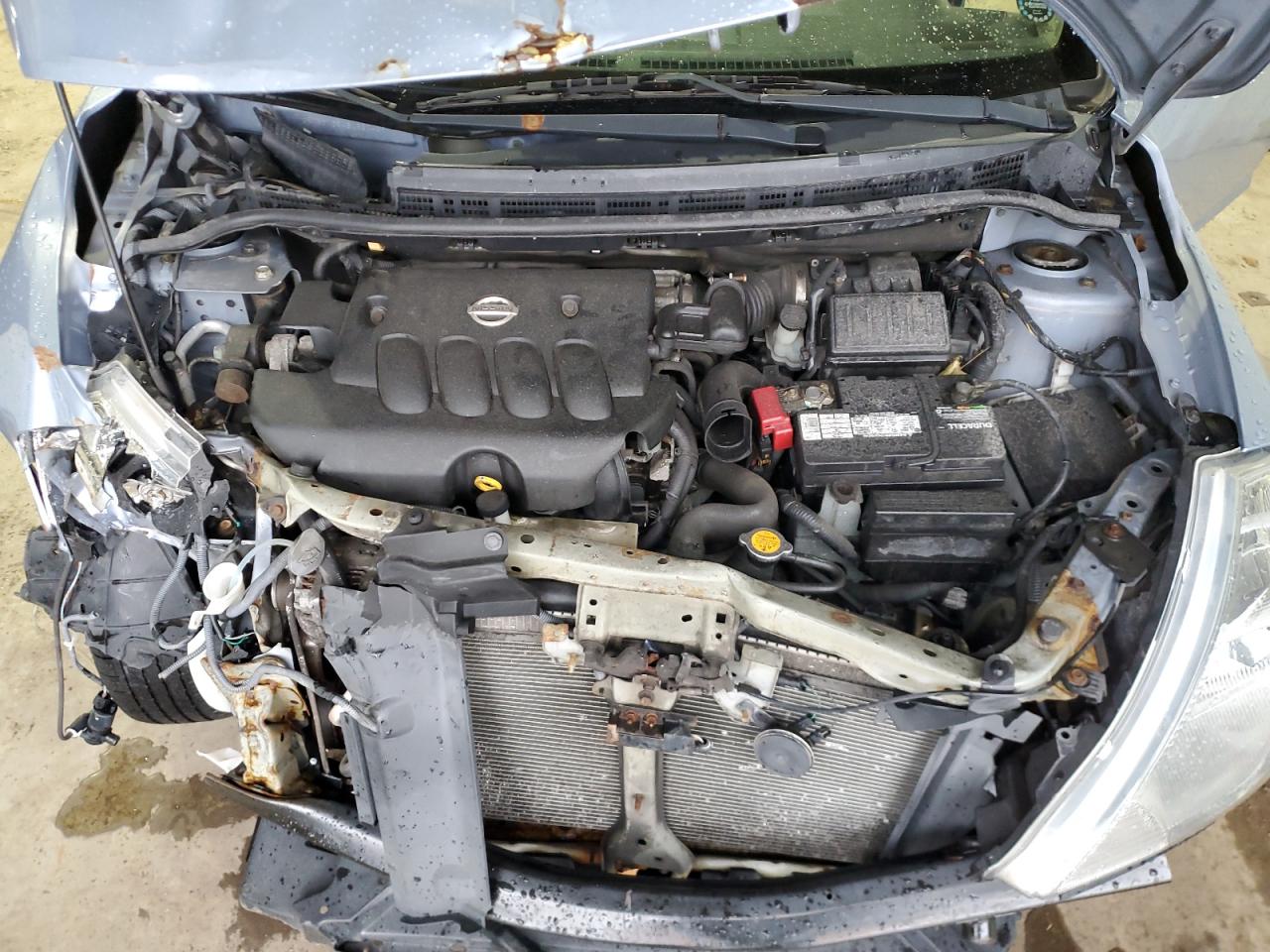 2011 Nissan Versa - Image 12