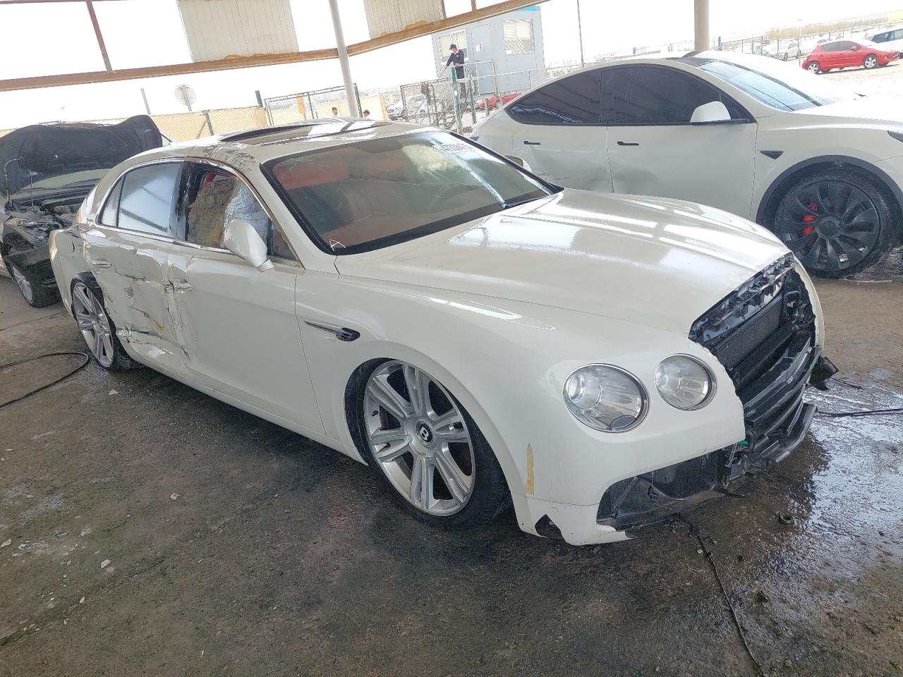 SCBEA5ZA4FC044508 - 2015 Bentley FLYING SPU - 123616