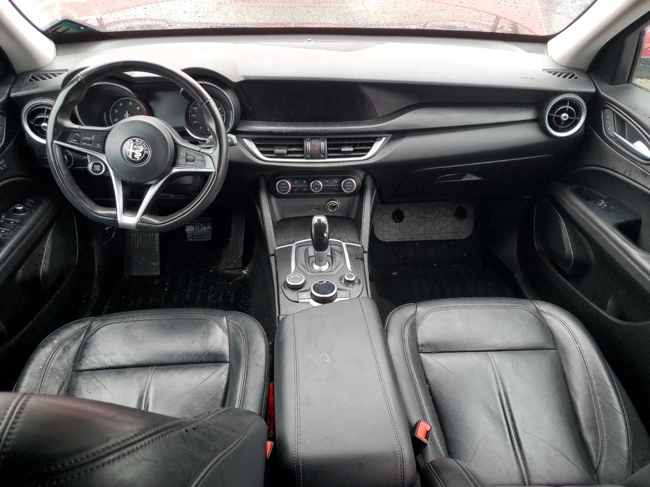 2018 Alfa Romeo Stelvio - Image 8