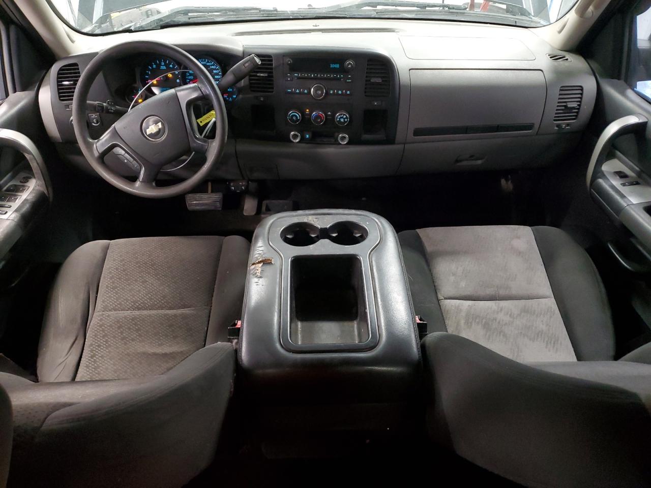 2009 Chevrolet Silverado - Image 8