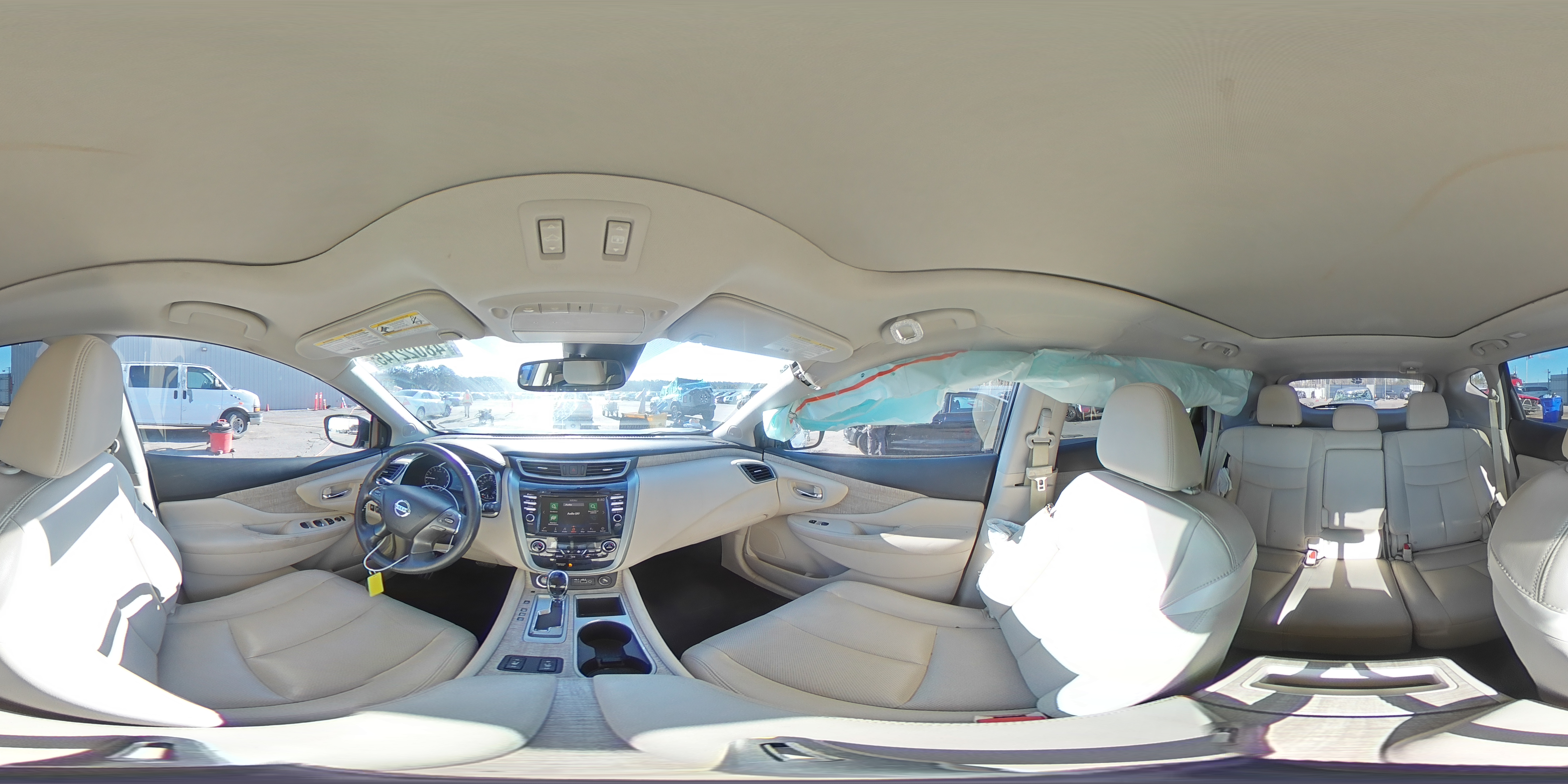 2019 Nissan Murano - Image 16