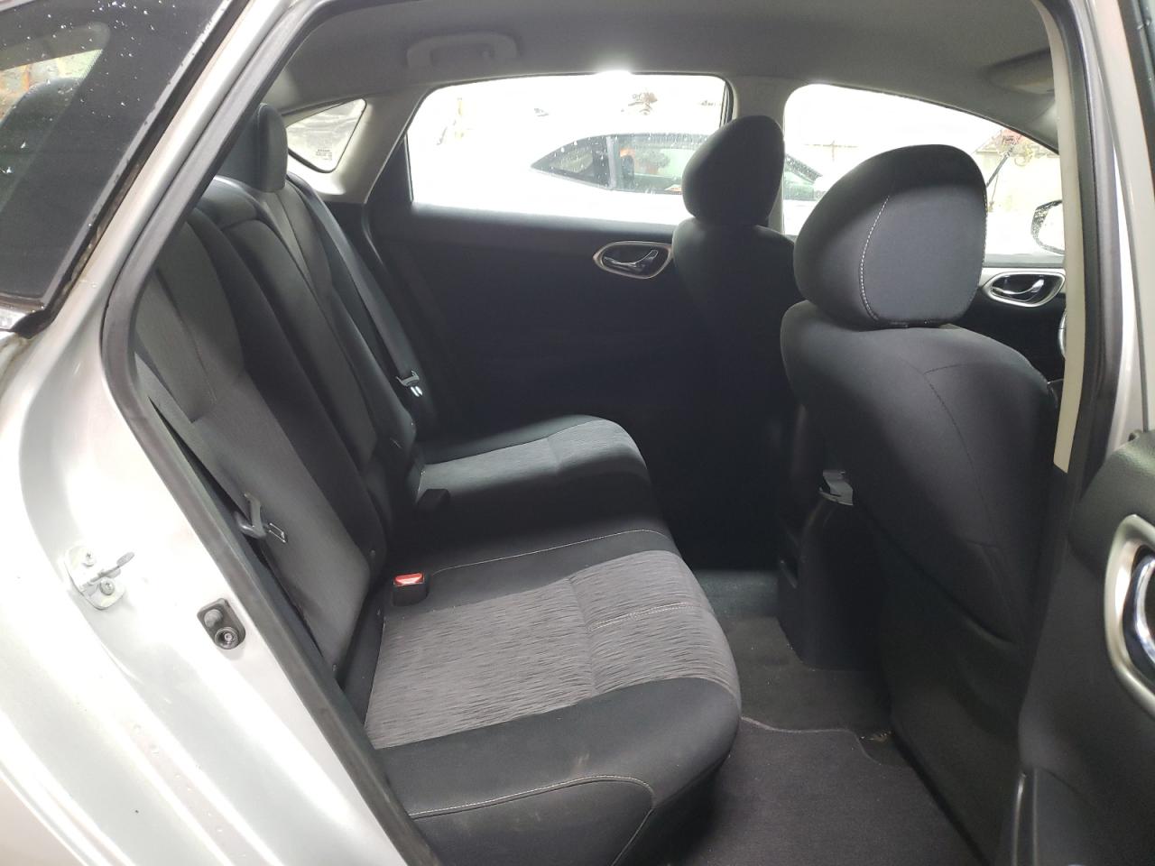 2014 Nissan Sentra - Image 10