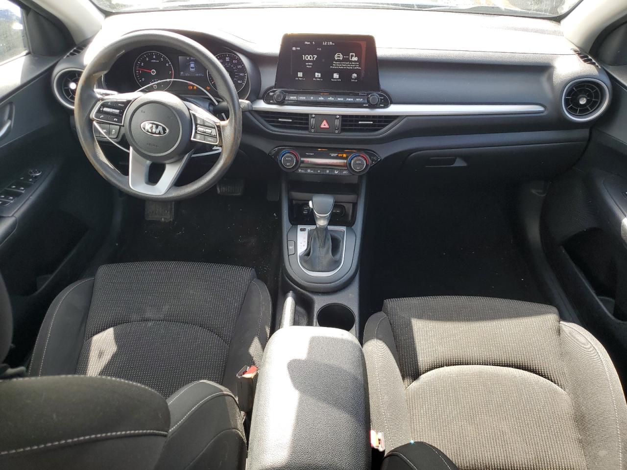2019 Kia Forte - Image 8