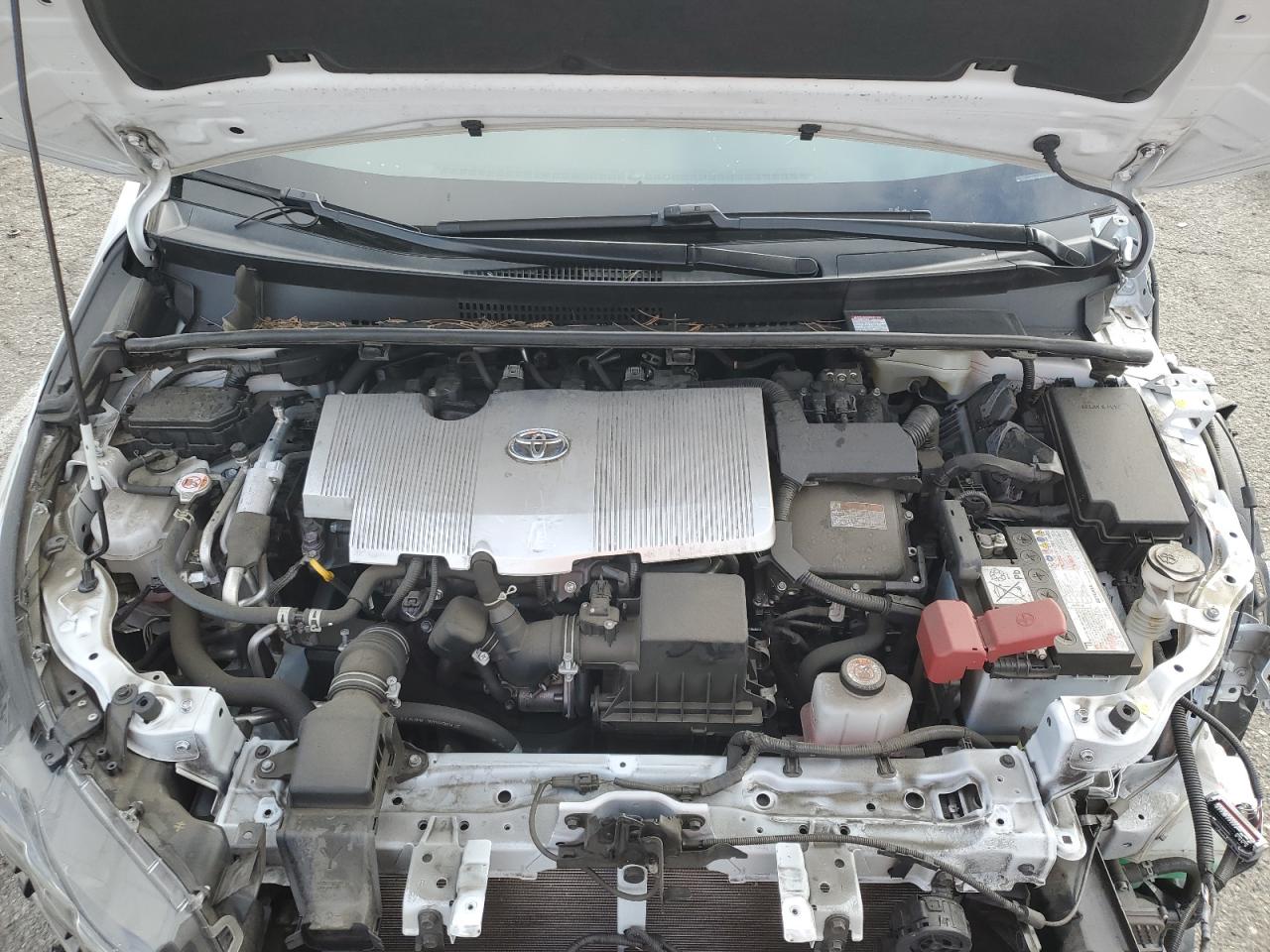 2022 Toyota Prius - Image 11