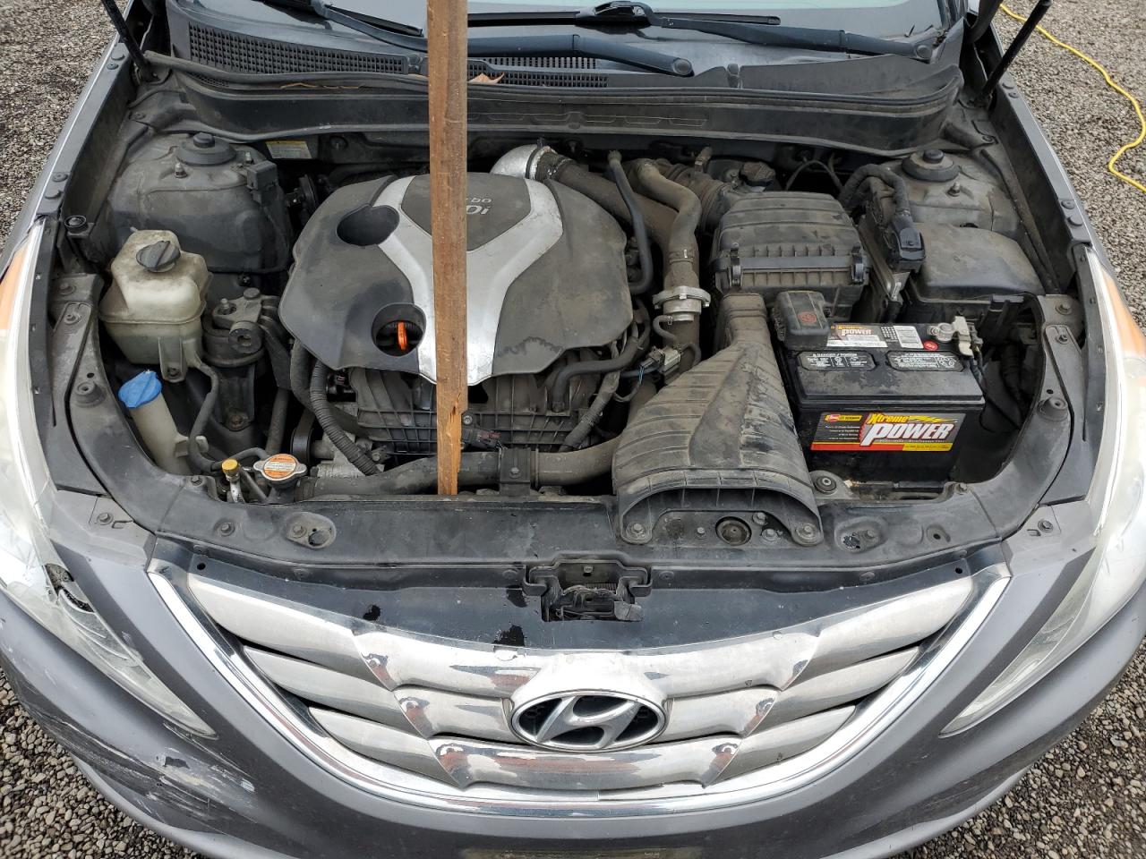 2012 Hyundai Sonata - Image 11