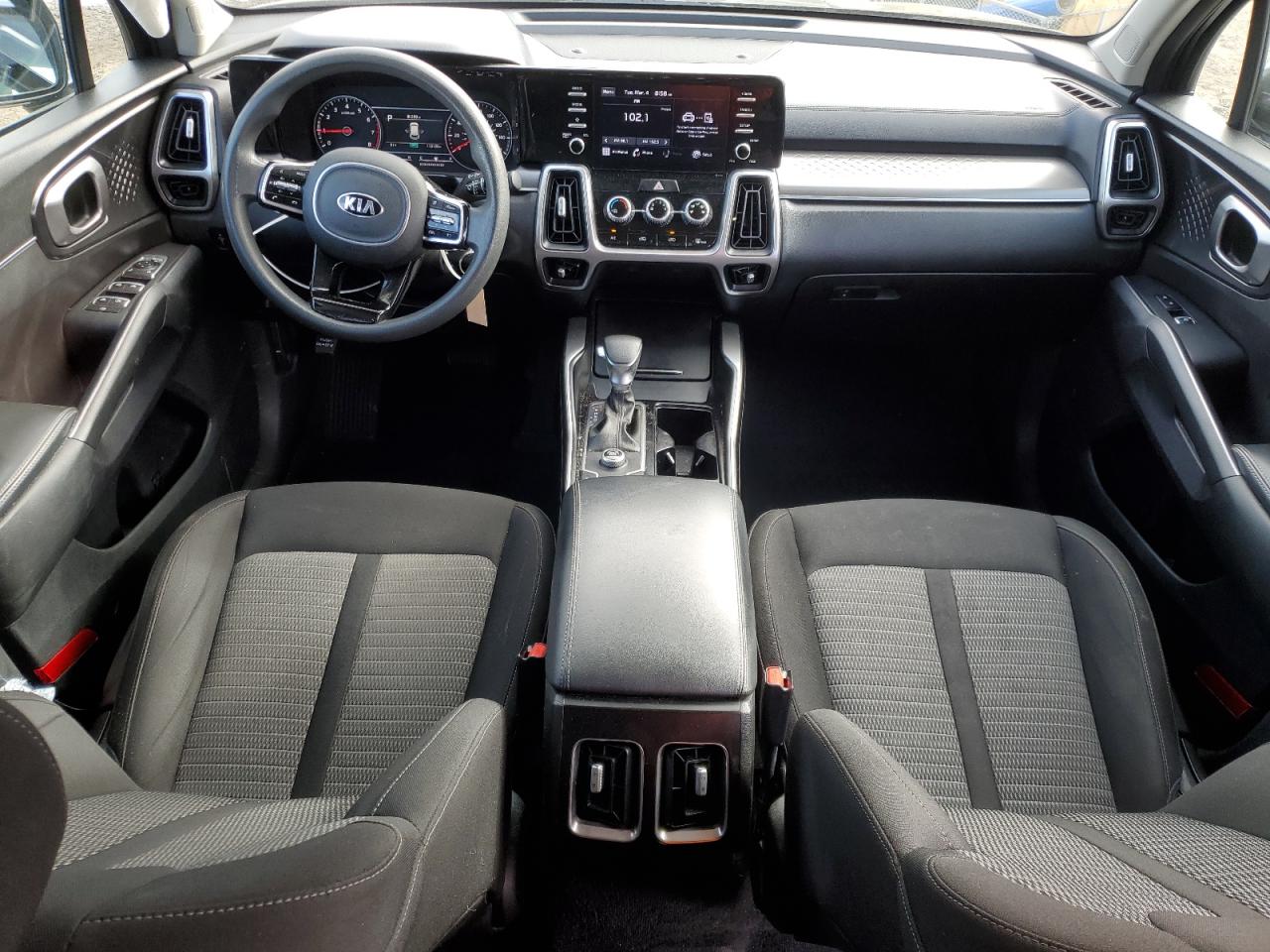 2021 Kia Sorento - Image 8