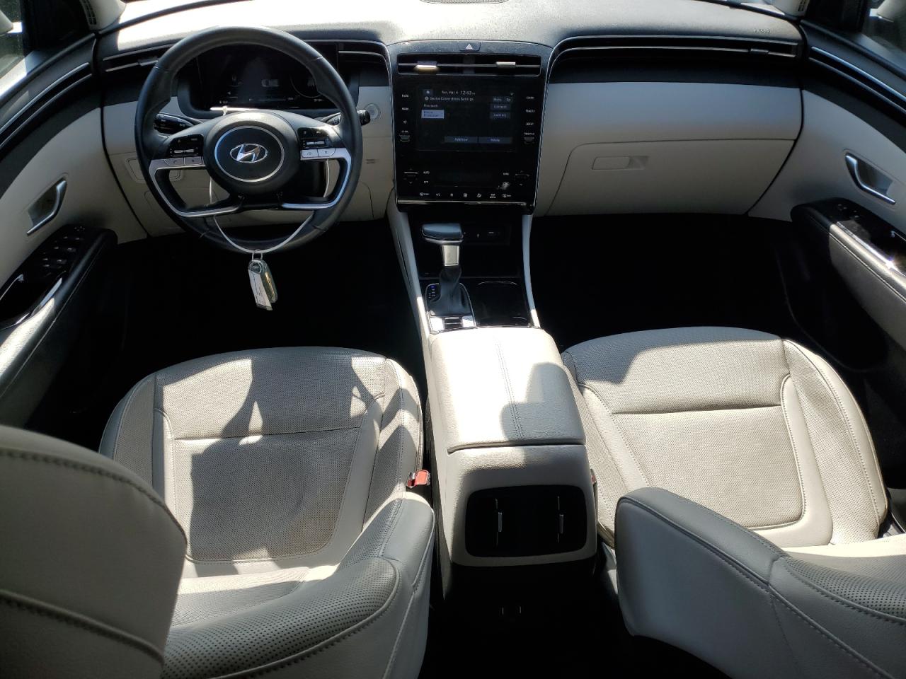 2022 Hyundai Tucson - Image 8