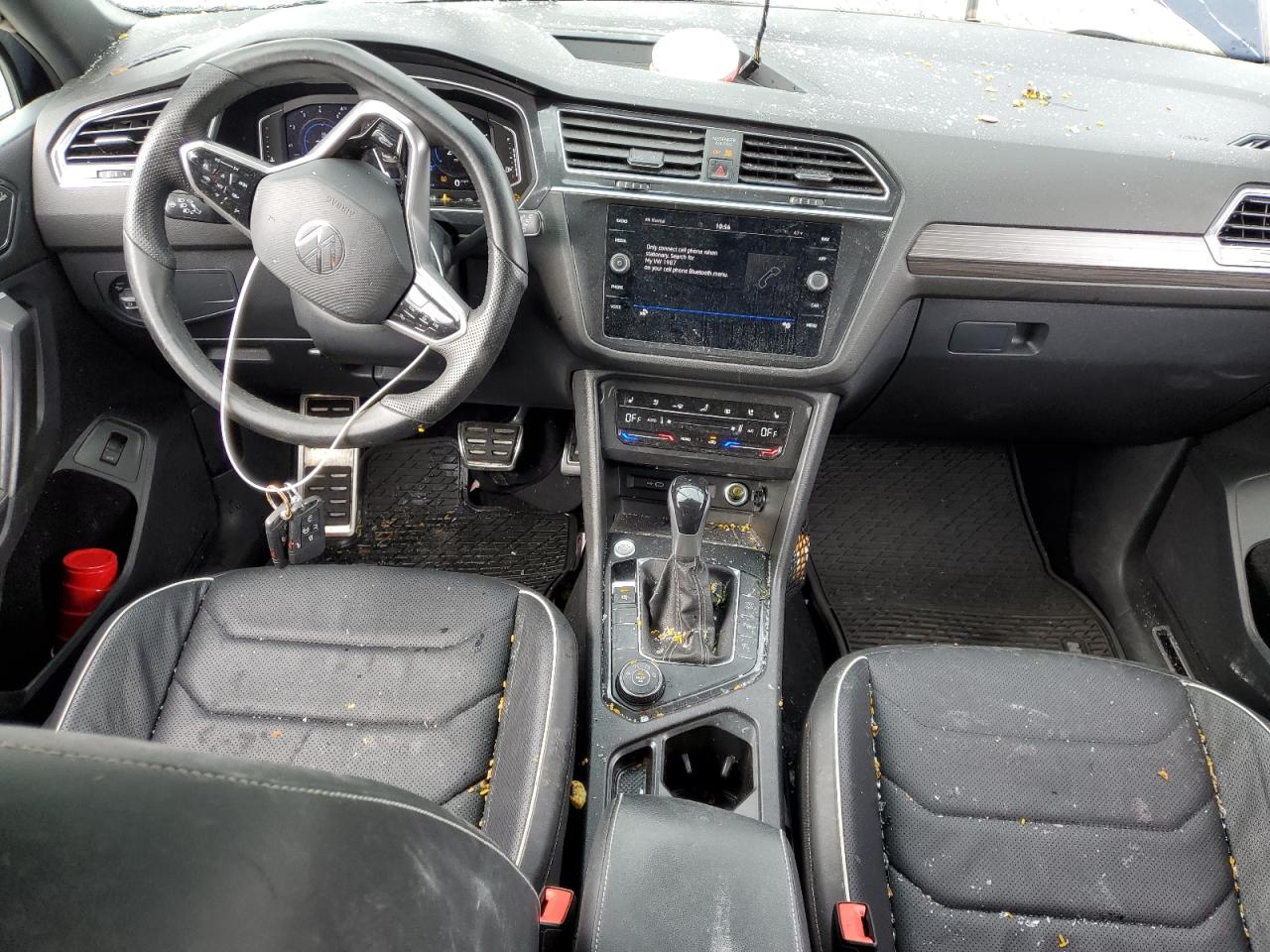 2024 Volkswagen Tiguan - Image 8