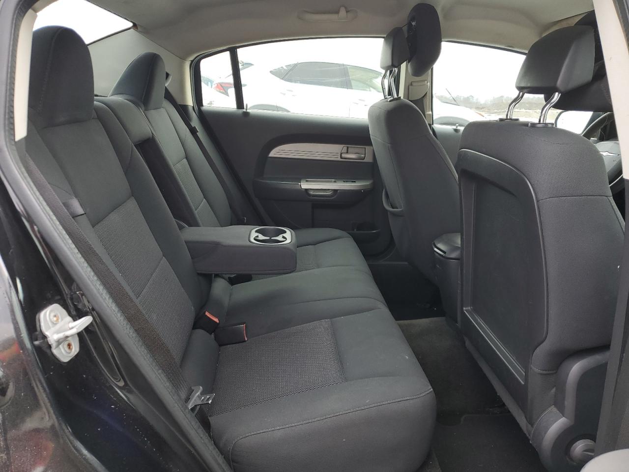 2010 Chrysler Sebring - Image 10