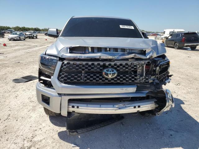  TOYOTA TUNDRA 2020 Srebrny