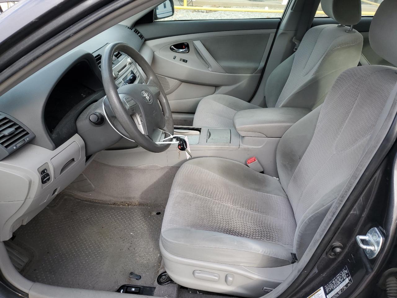 2011 Toyota Camry - Image 7
