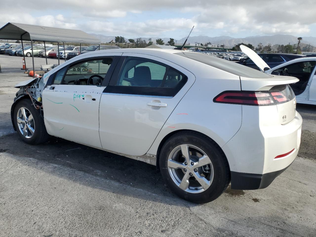 2013 Chevrolet Volt - Image 2