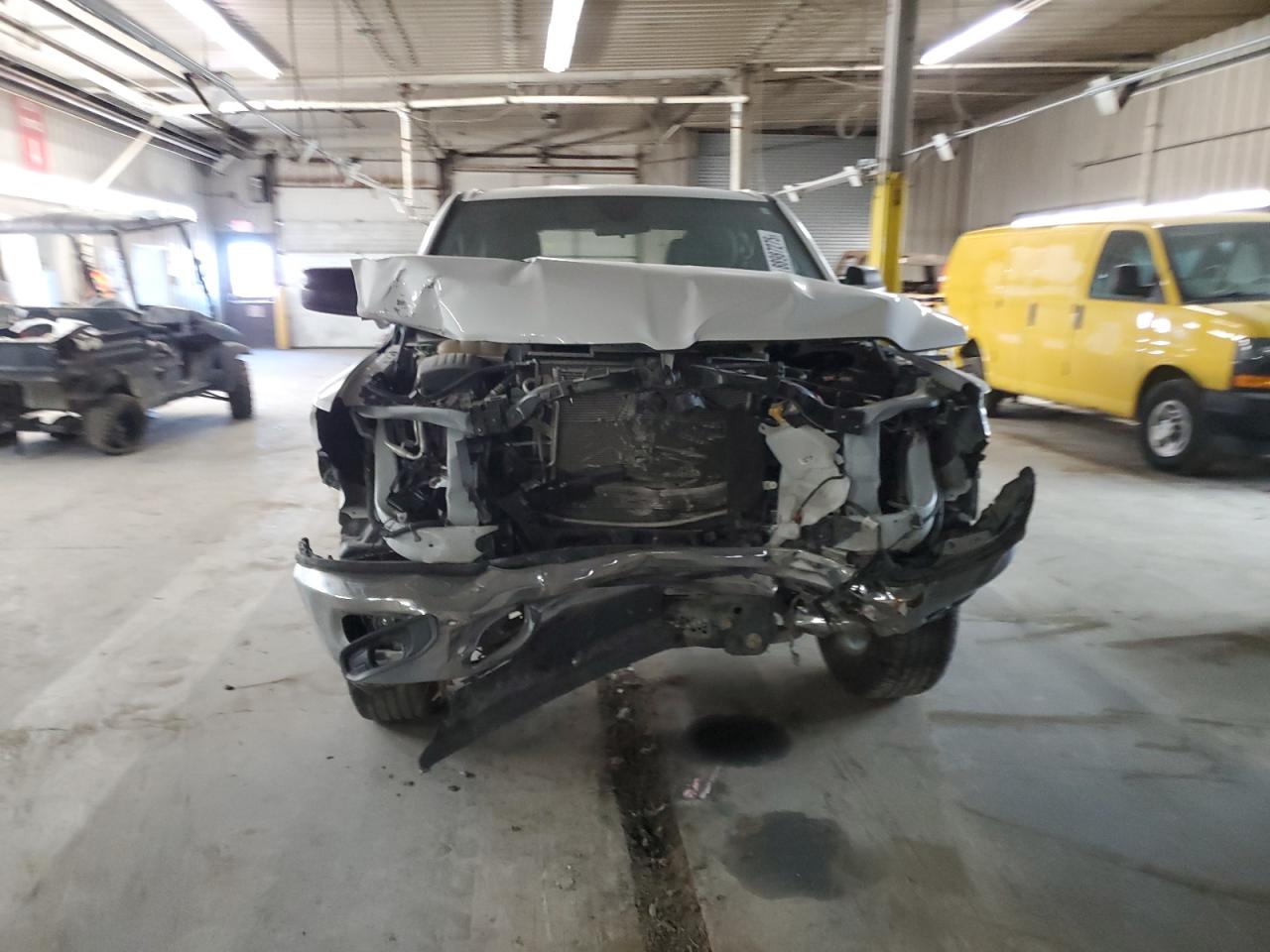 2022 RAM 1500 - Image 5
