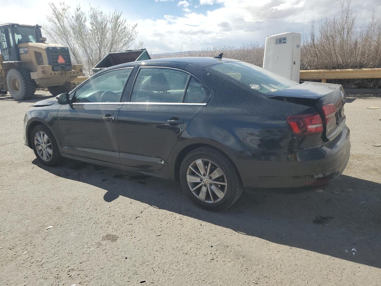 2016 Volkswagen Jetta - Image 2