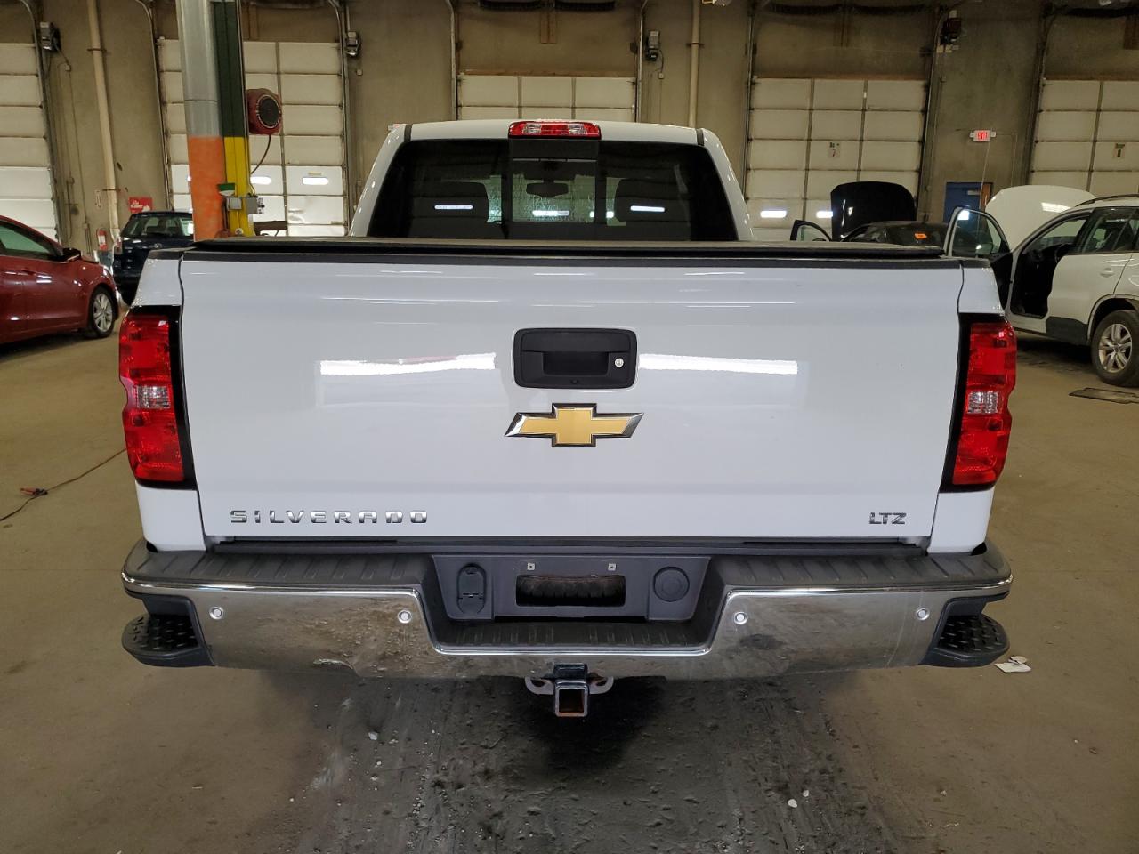 2015 Chevrolet Silverado - Image 6