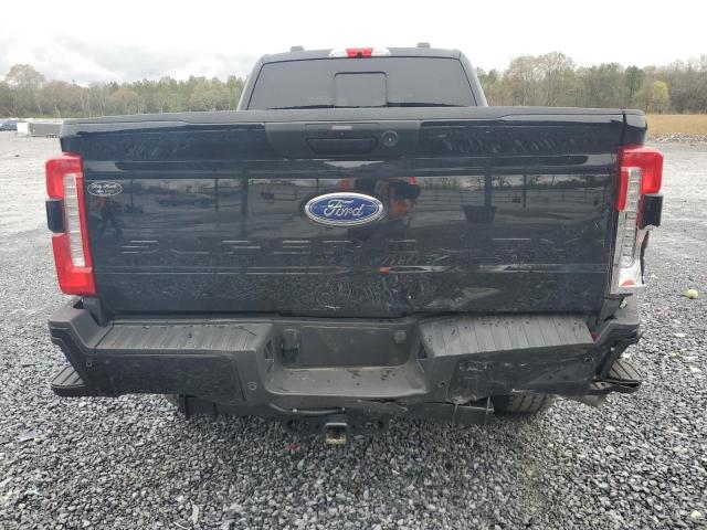  FORD F250 2024 Czarny