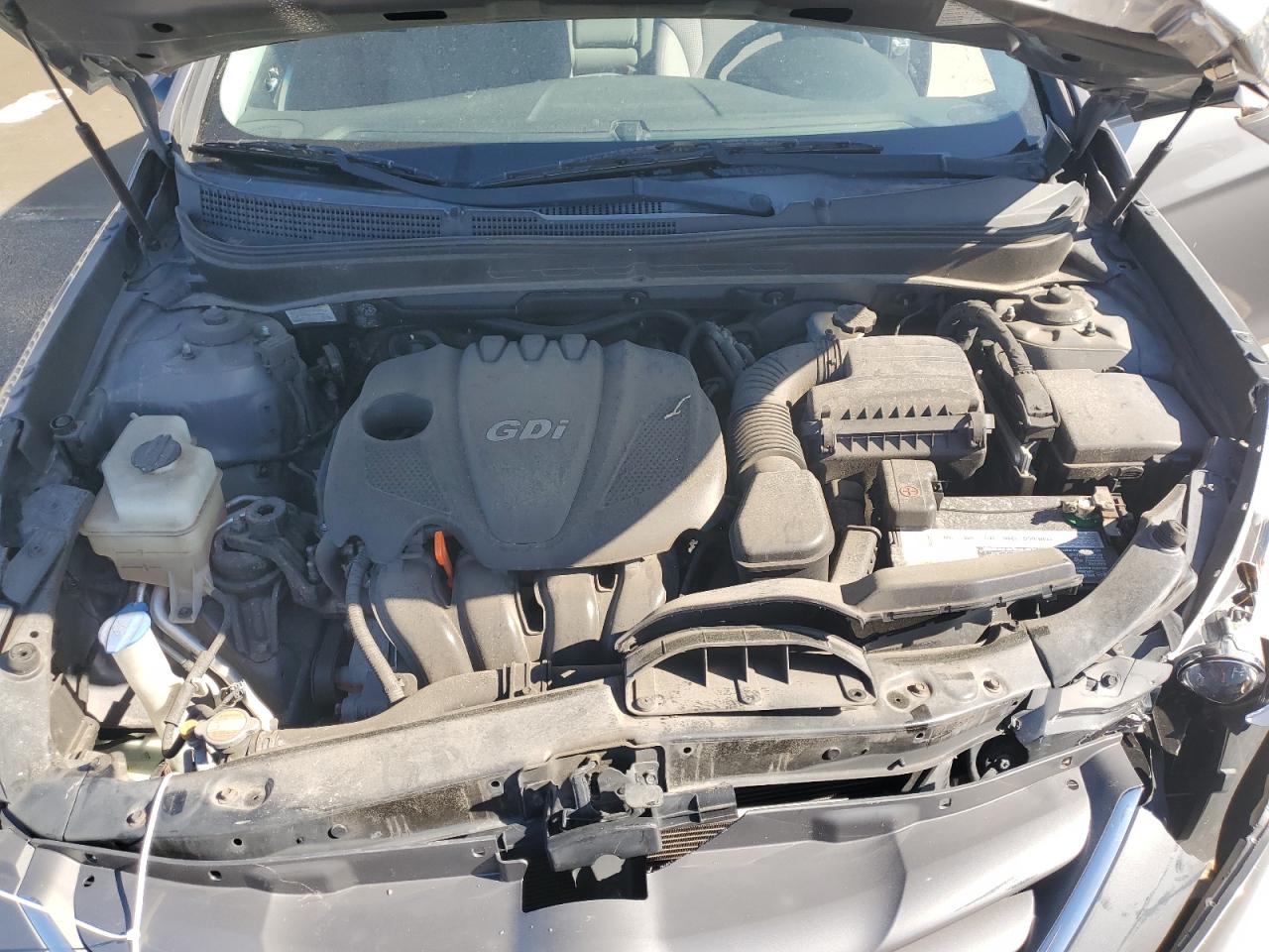 2011 Hyundai Sonata - Image 11