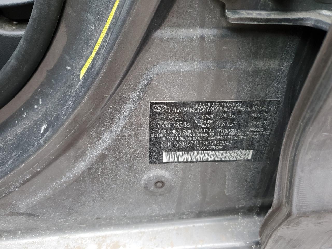 2019 Hyundai Elantra - Image 12