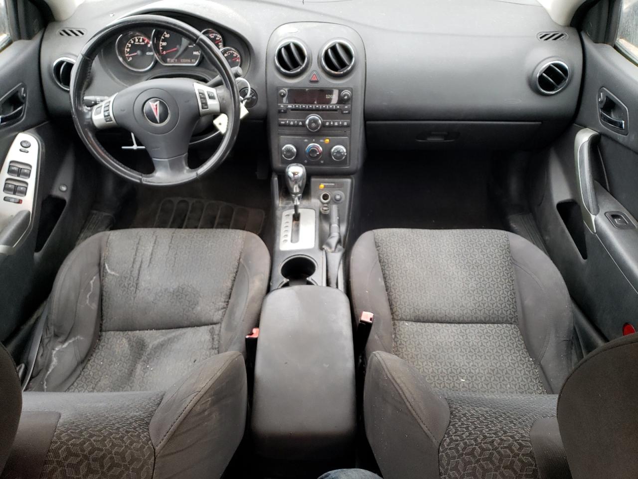 2010 Pontiac G6 - Image 8