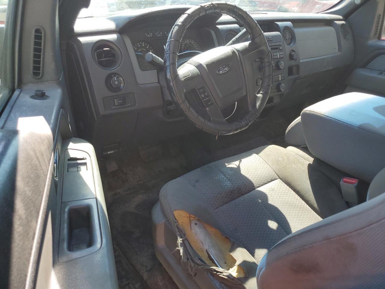 2013 Ford F-150 - Image 8