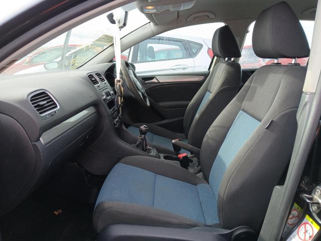 2012 VOLKSWAGEN GOLF S BLU