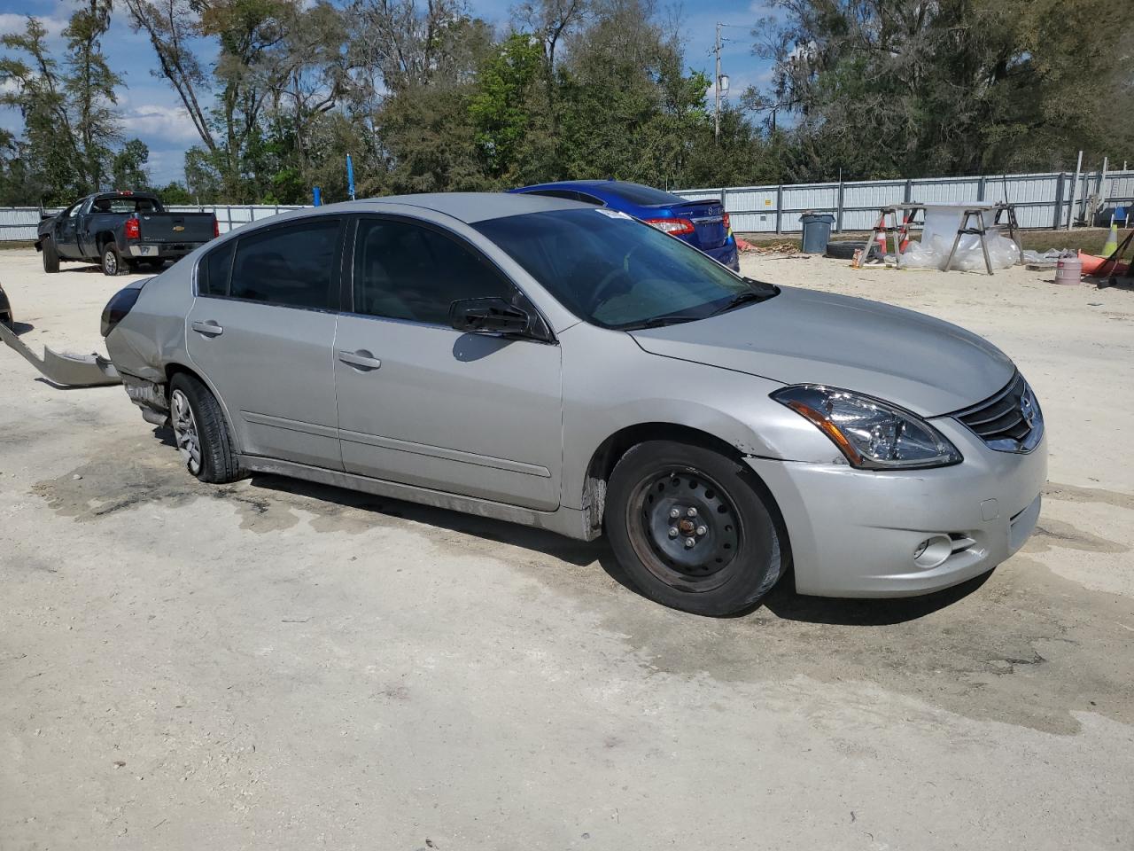 2011 Nissan Altima - Image 4