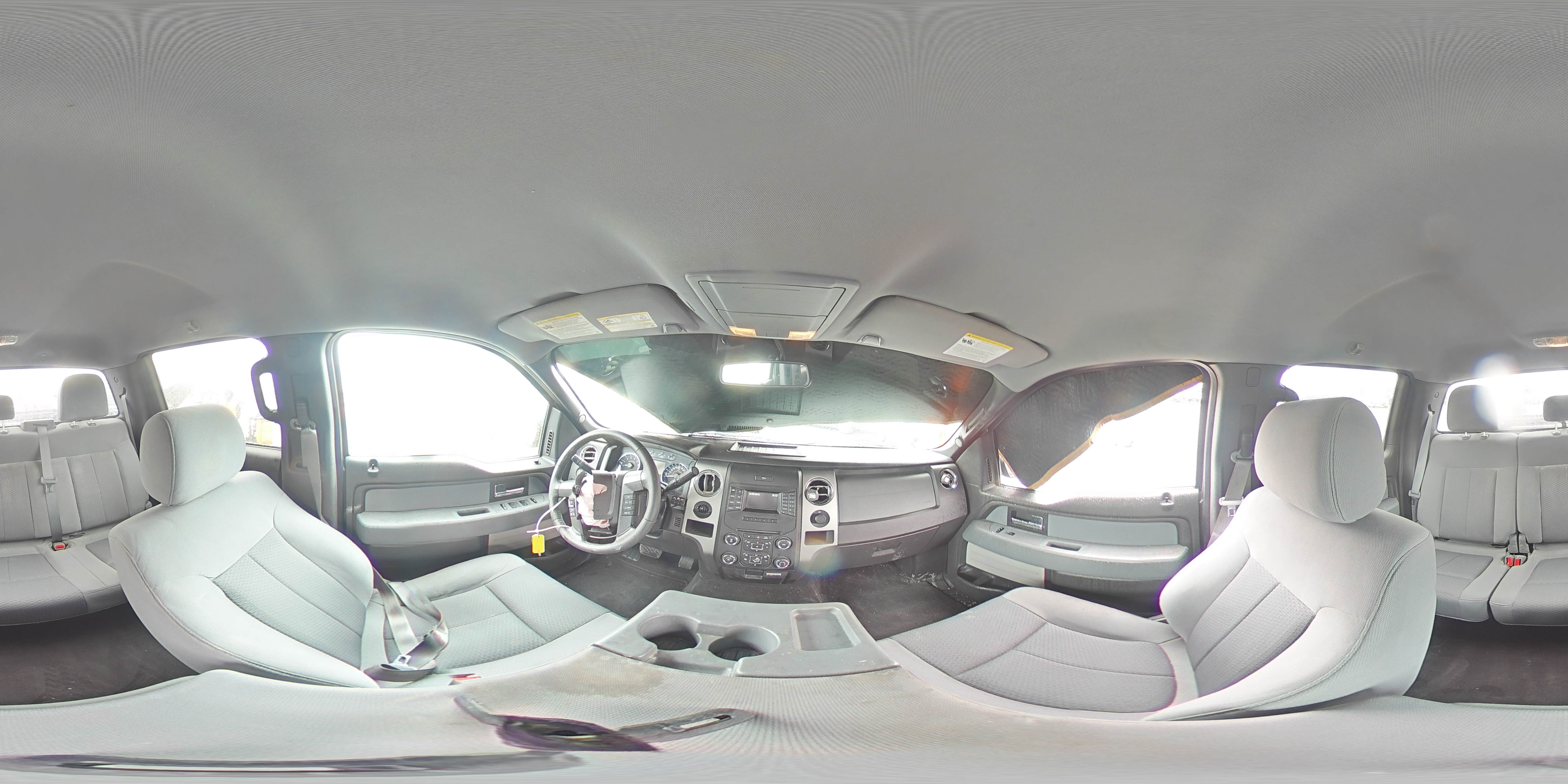 2014 Ford F-150 - Image 13