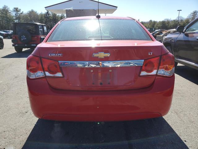  CHEVROLET CRUZE 2015 Czerwony