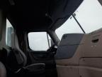 2016 Freightliner Cascadia 113 Semi Truck for Sale in Moraine, OH - Minor Dent/Scratches