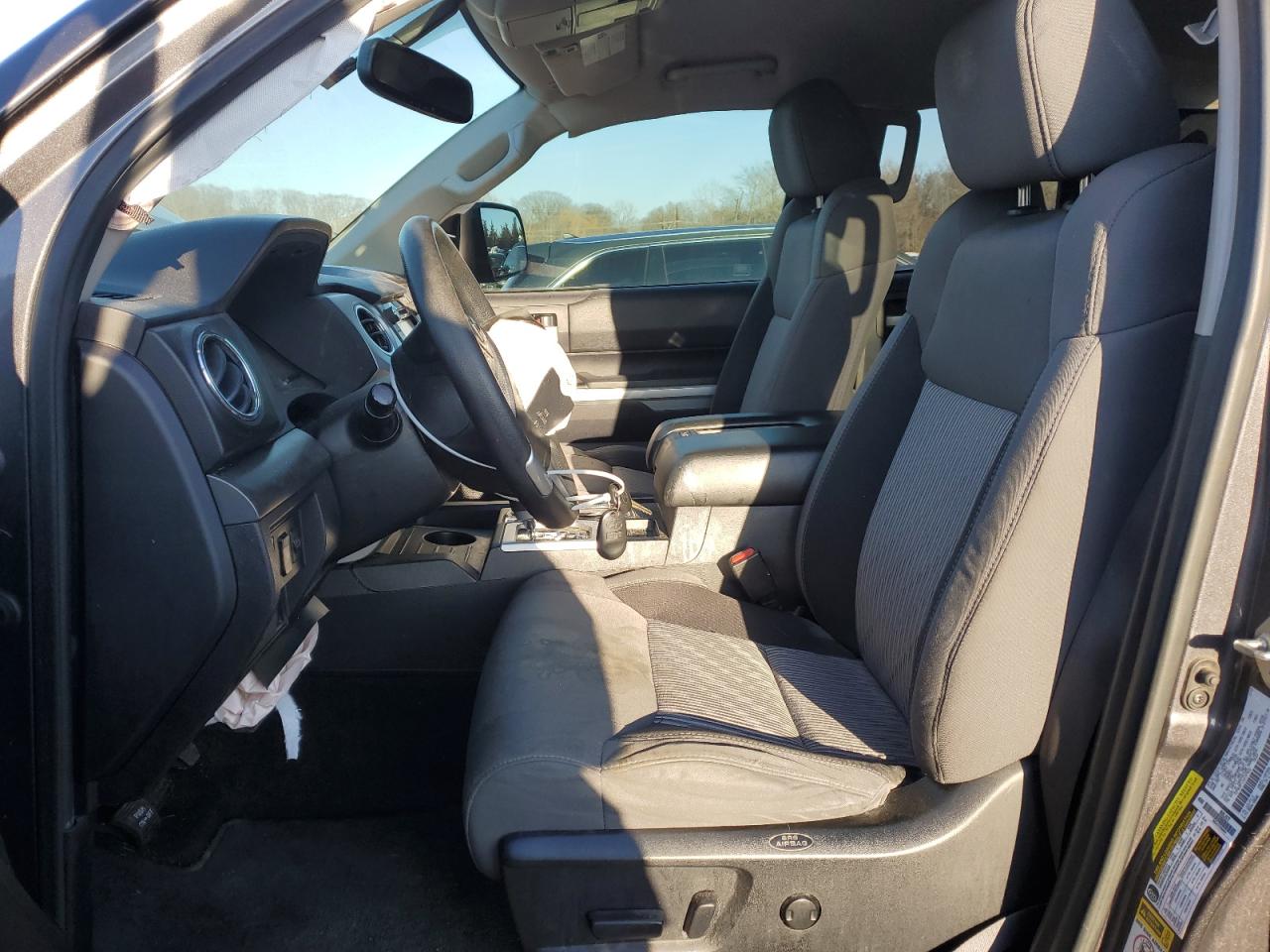 2016 Toyota Tundra - Image 7