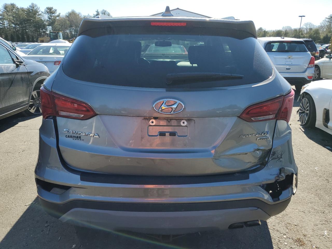2018 Hyundai Santa Fe - Image 6