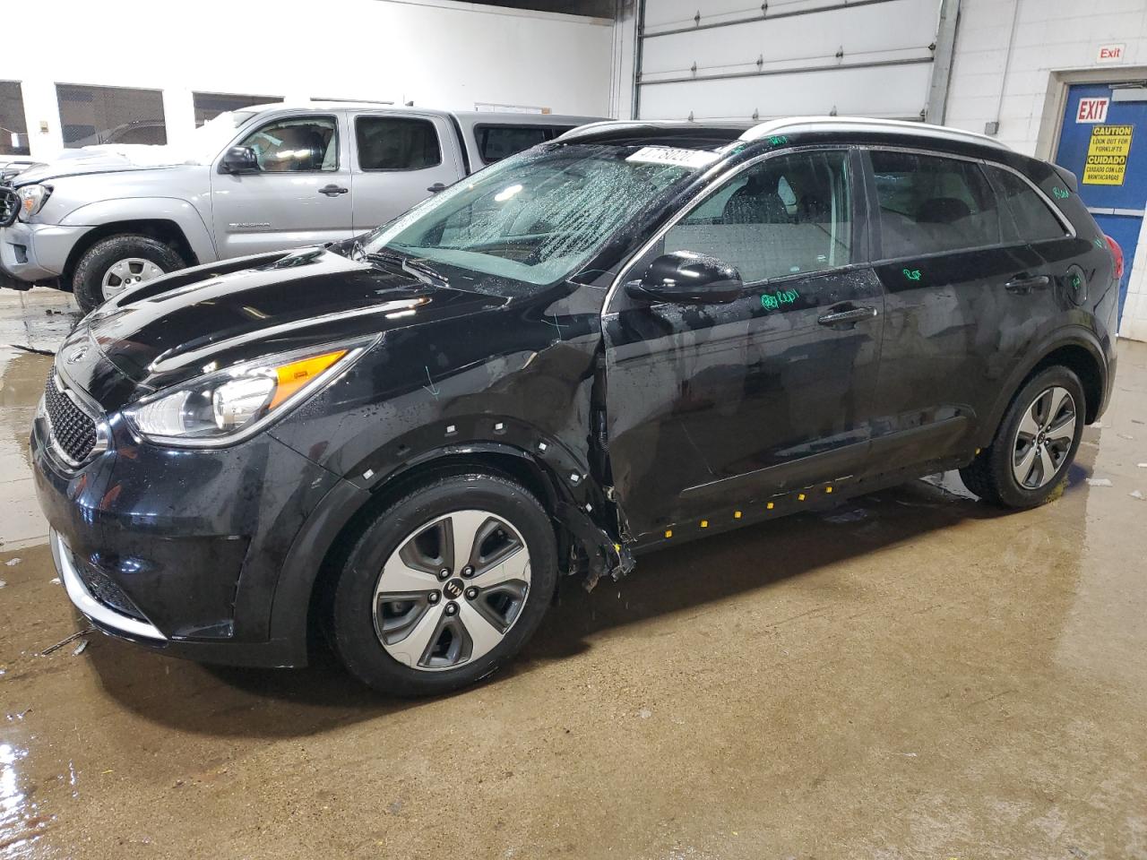 2018 Kia Niro Fe продається в Blaine, MN - Side