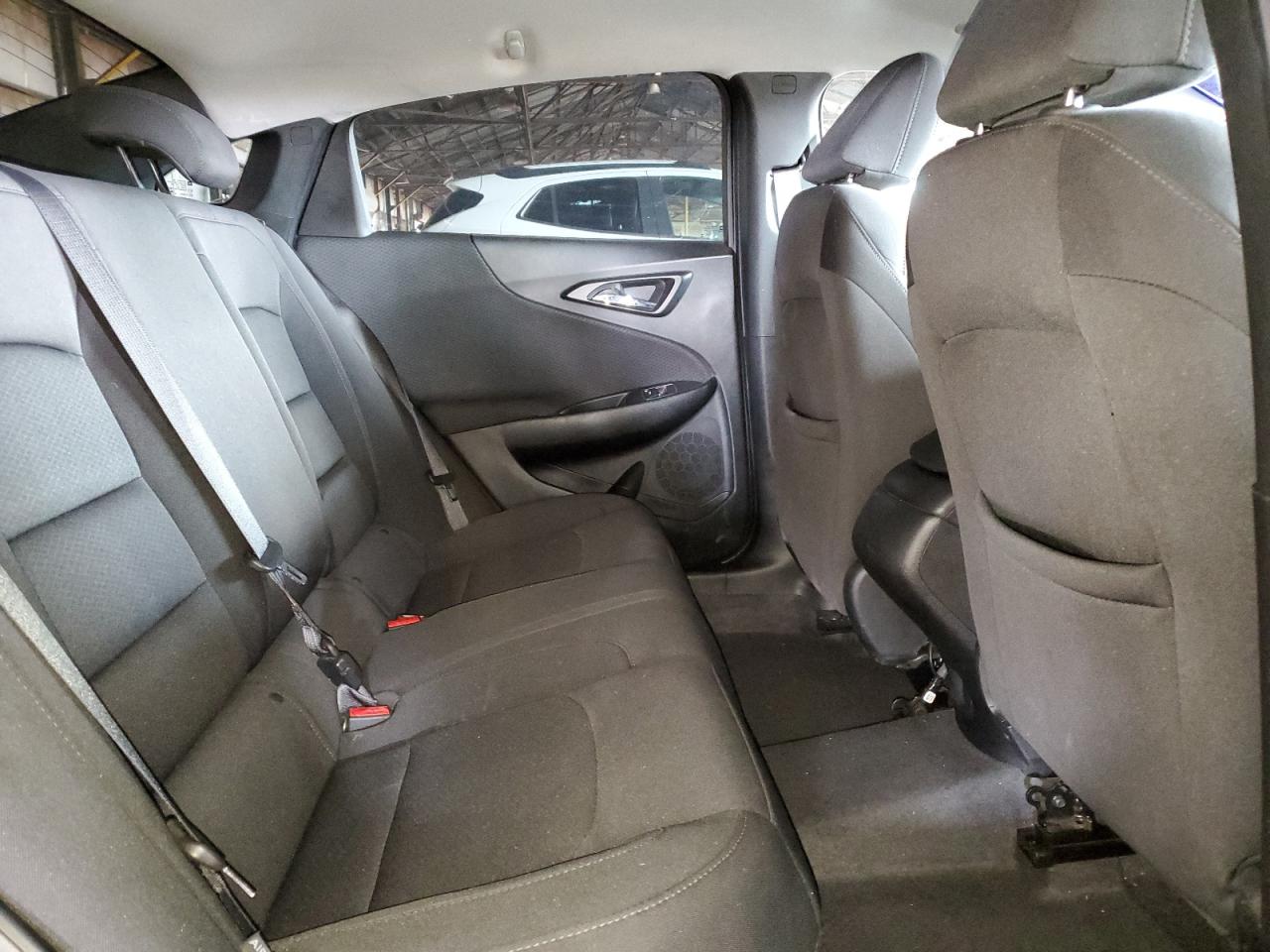 2019 Chevrolet Malibu - Image 10
