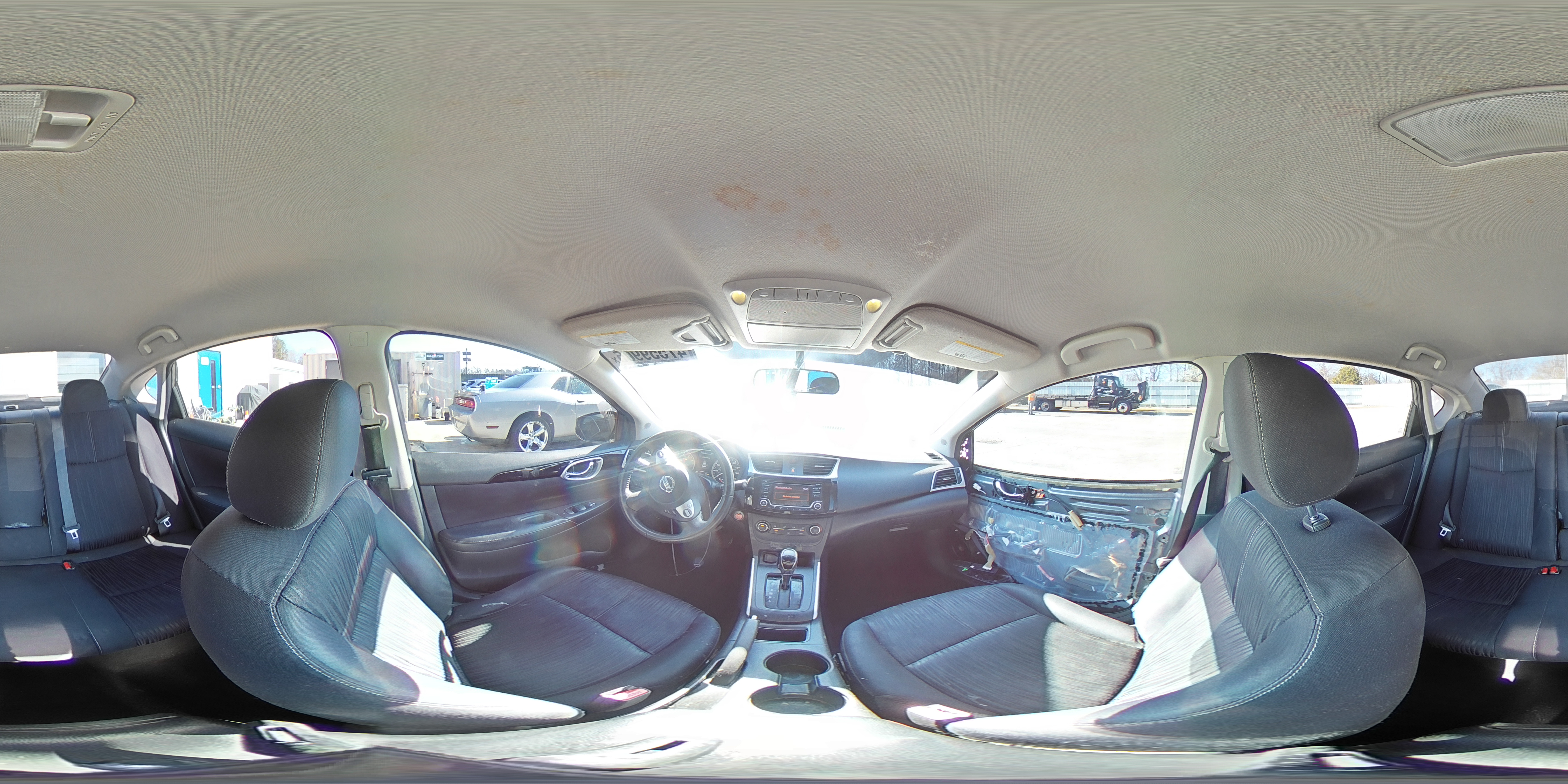 2017 Nissan Sentra - Image 15