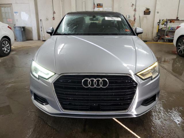  AUDI A3 2018 Srebrny