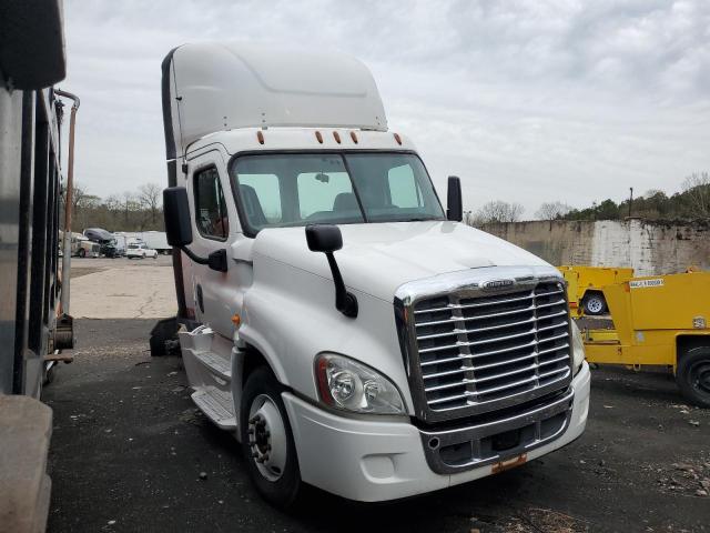 2014 Freightliner Cascadia 125