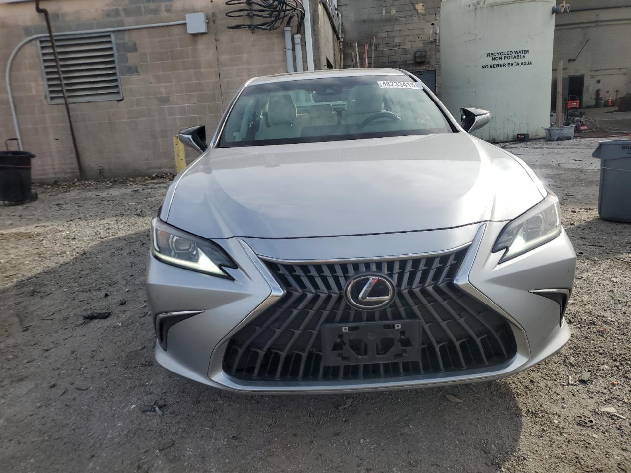 2022 Lexus ES - Image 5
