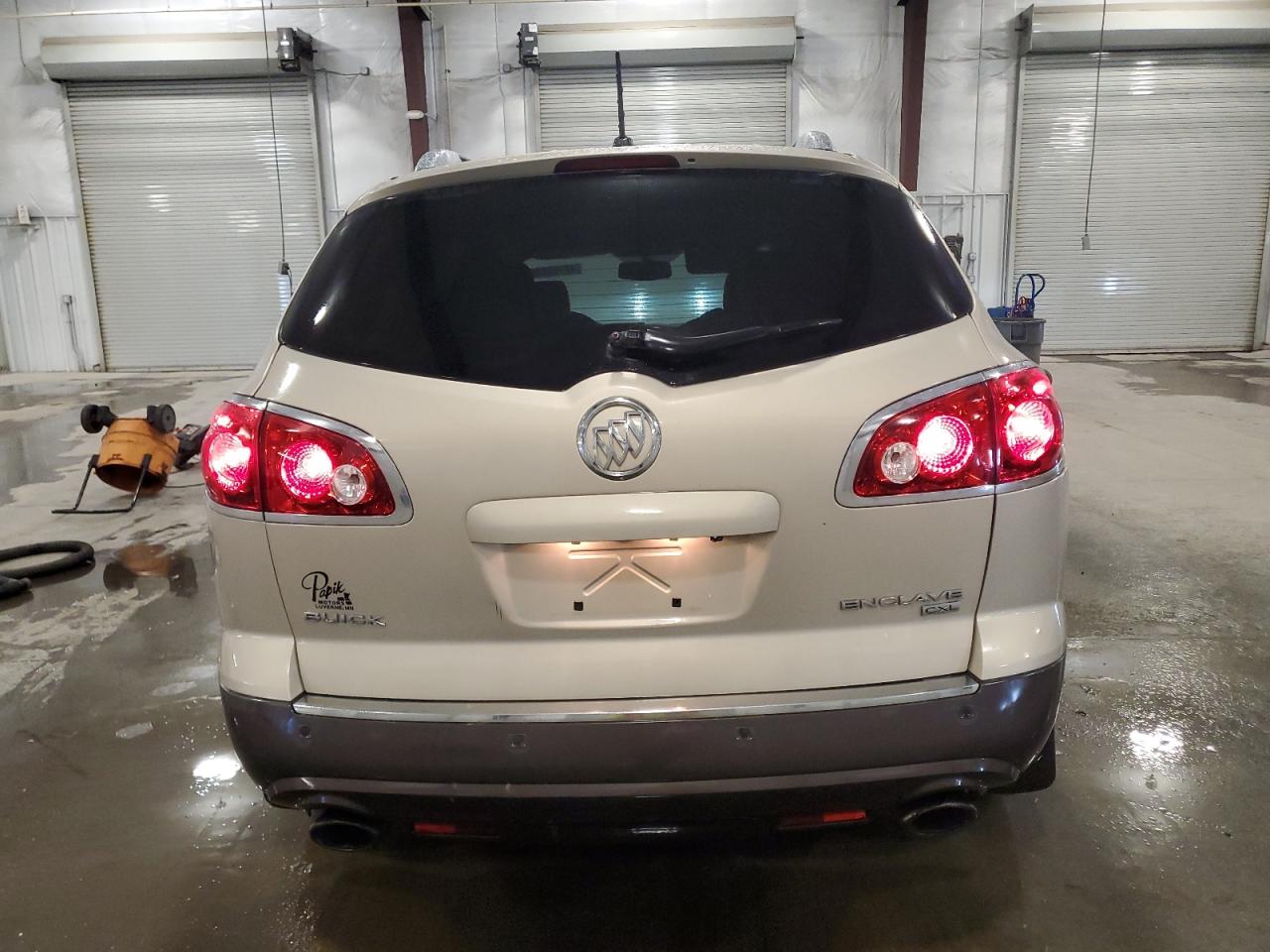 2011 Buick Enclave - Image 6