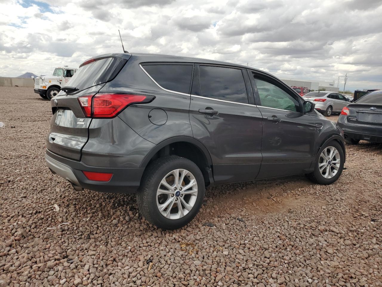 1FMCU0GD2KUC55055 FORD ESCAPE 2019