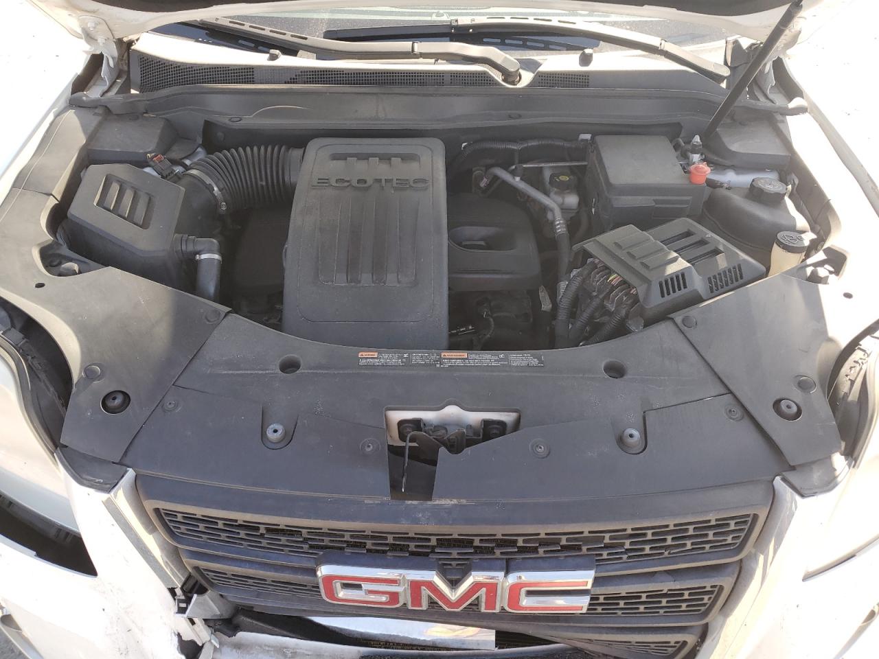2015 GMC Terrain - Image 13