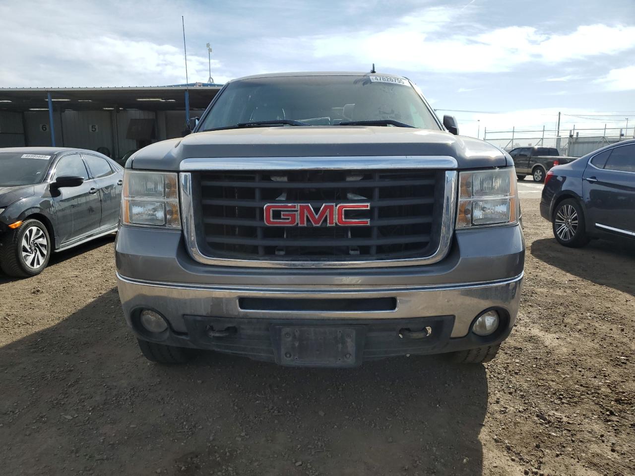 2009 GMC Sierra - Image 5