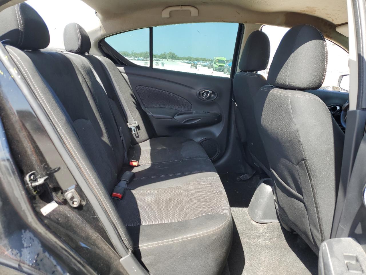 3N1CN7AP9KL844808 NISSAN VERSA 2019