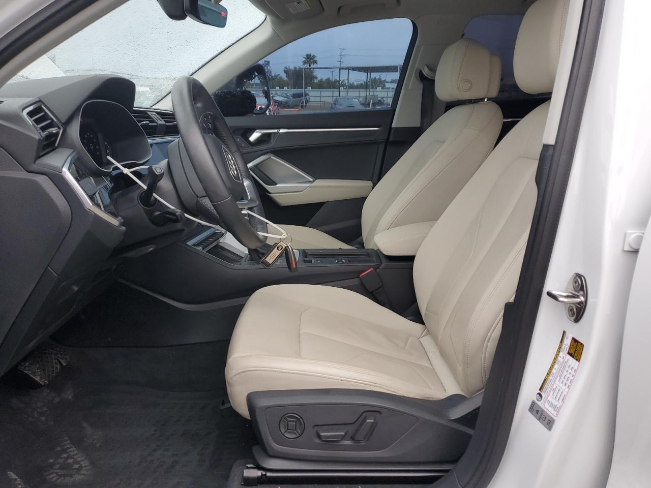 2020 Audi Q3 Premium Plus S-Line VIN: WA1EECF38L1103850 Lot: 50740425