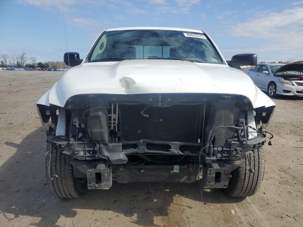 2015 RAM 1500 - Image 5