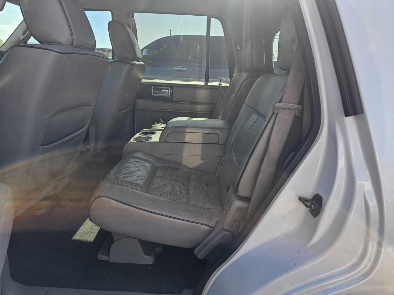 2009 Lincoln Navigator VIN: 5LMFU28599EJ002 Lot: 47901555