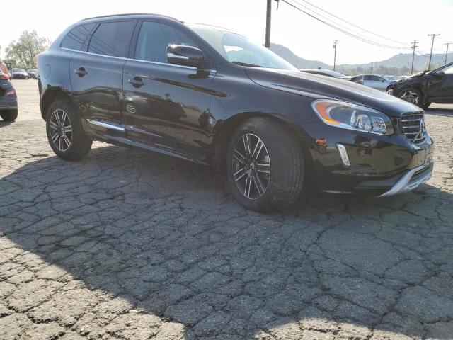  VOLVO XC60 2017 Черный