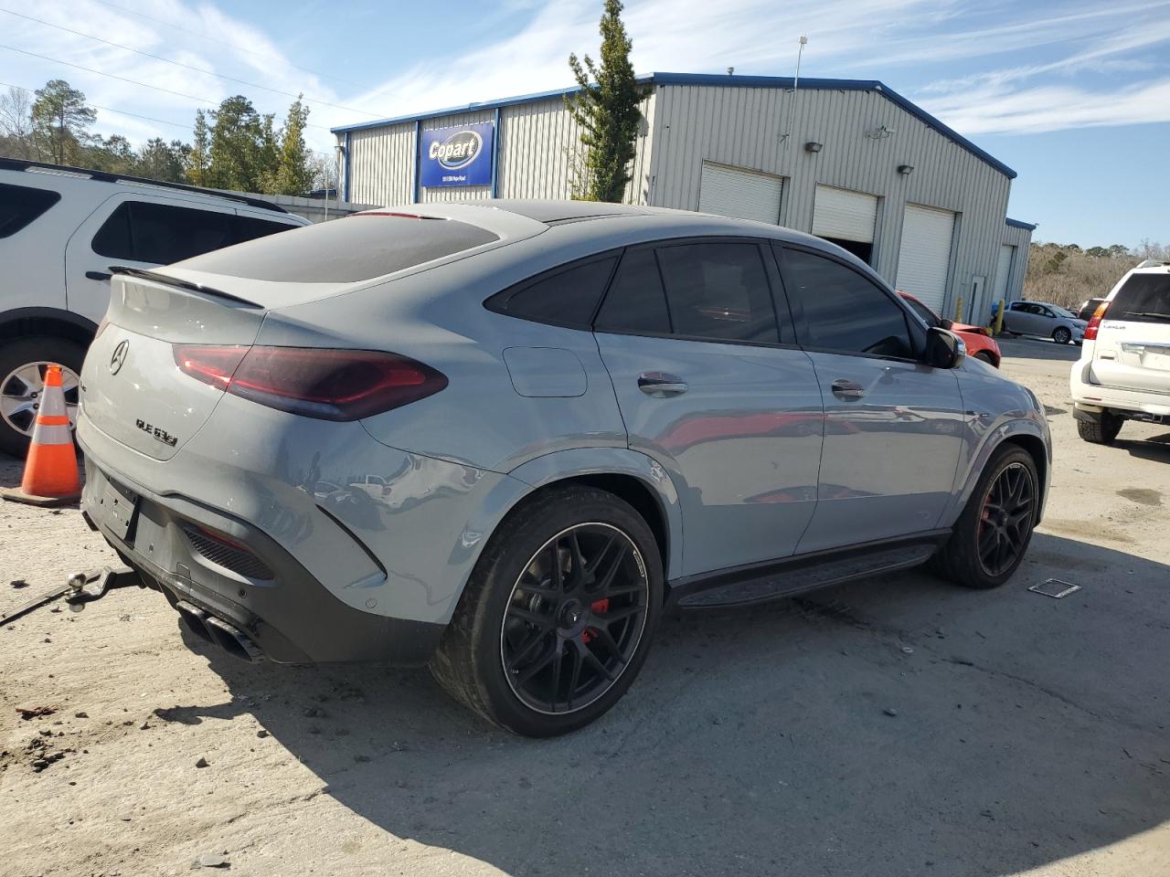 2021 Mercedes-Benz GLE - Image 3
