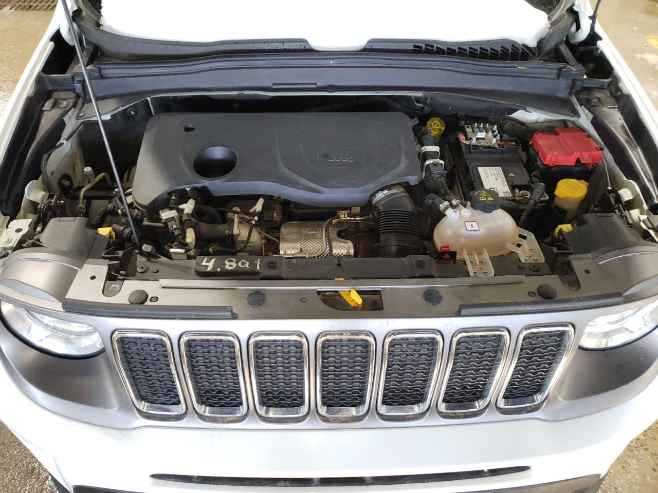 2020 Jeep Renegade - Image 12