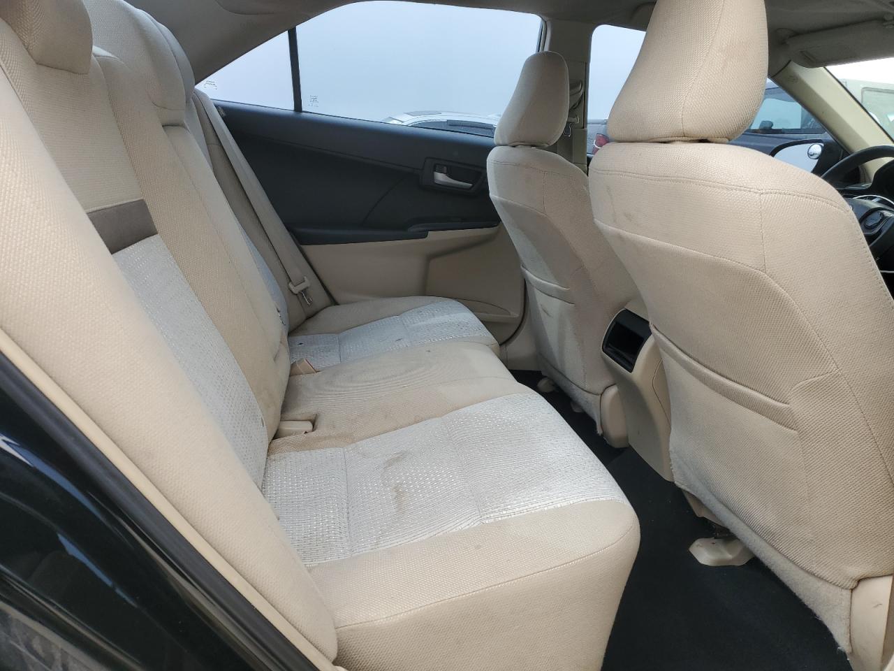 2012 Toyota Camry - Image 10