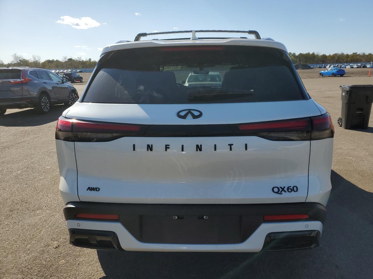 2025 Infiniti QX60 - Image 6